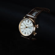 Luxury watch (625.90.022.02): watch face angled view right zoomed out